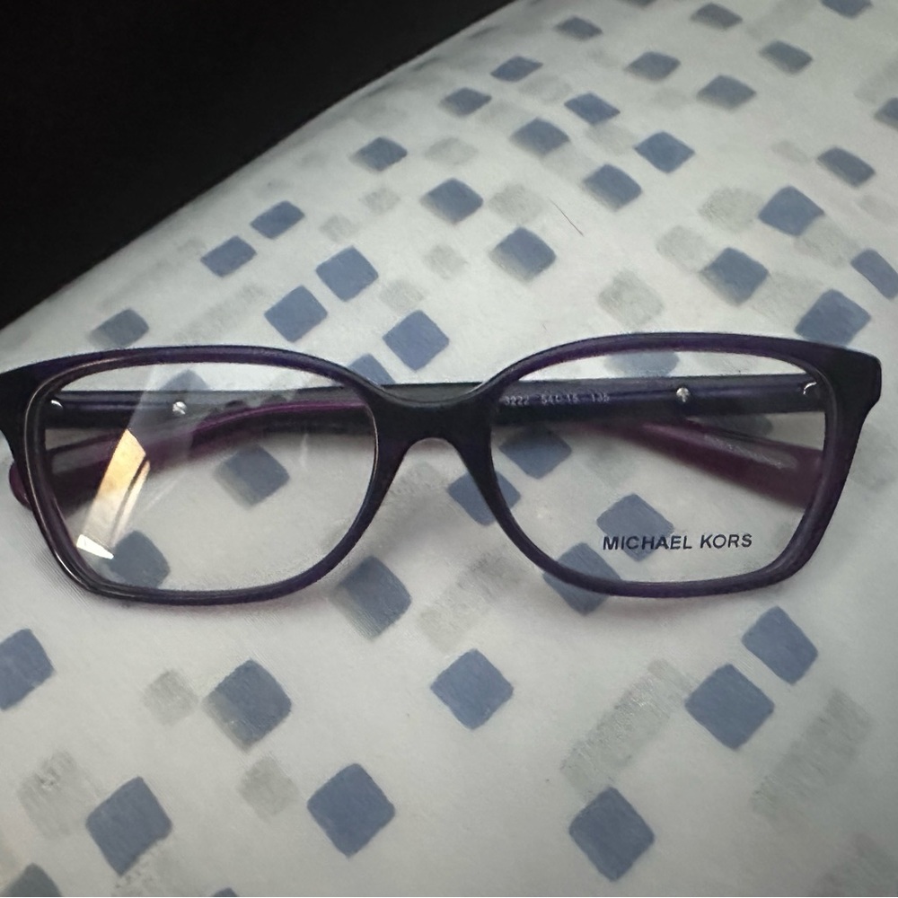 MK EYEGLASSES